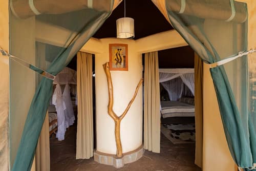 Kibo Safari Camp, Room