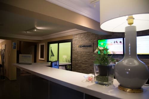 Hotel Semiramis City center, Reception