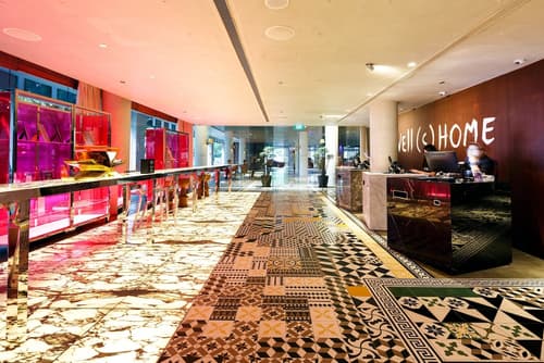 M Social Singapore, Lobby