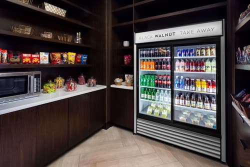 Hilton Brooklyn New York, Restaurant