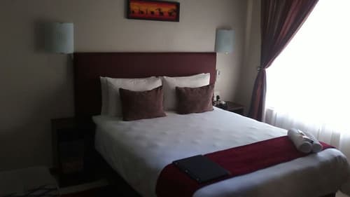 Big Five Guest House, Room
