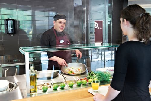 Youth Hostel Interlaken, Dining