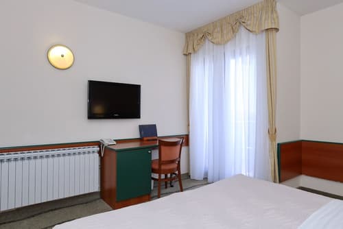 Hotel Mediteran, Room