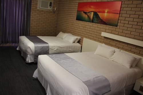 Carnarvon Motel, Room