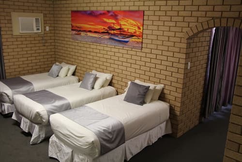 Carnarvon Motel, Room