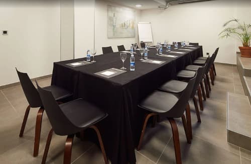 Hotel Arrizul Congress, Meeting facility