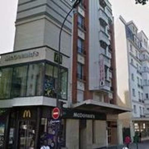 Hôtel de la Comète, Front of property