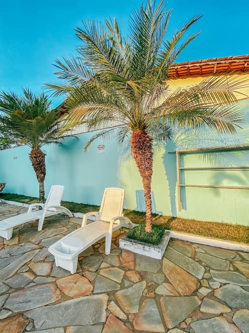 Manhattan Hotel, Natural pool