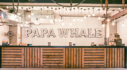 Hotel Papa Whale, Reception
