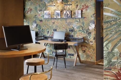 Hotel Marielle, Lobby sitting area