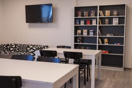 Hostel Sol, Check-in/check-out kiosk