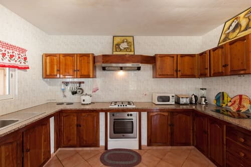 Villa Aya, Private kitchen