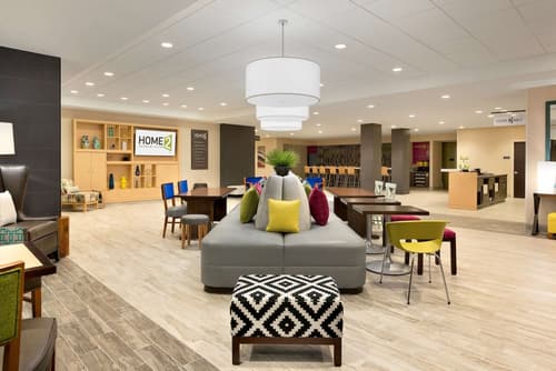 Home2 Suites by Hilton Hasbrouck Heights, Lobby