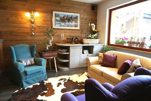 Olimpia Hotel, Lobby sitting area