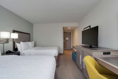Hampton Inn & Suites Miami Wynwood Design District, Room