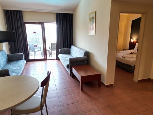 Lemas Suite Hotel, Room