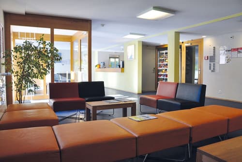 Youth Hostel Zermatt, Lobby sitting area