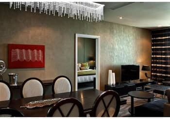 Grand Papua Hotel A Member of Radisson Individuals, In-room dining