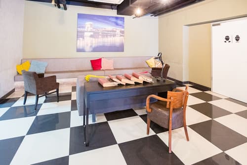 Di Verdi Imperial Hotel, Lobby