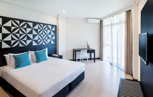 Tanoa International Dateline Hotel, Room