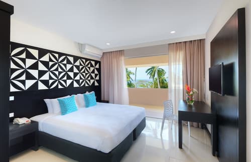 Tanoa International Dateline Hotel, Room