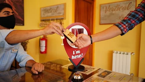 Vertical Lodge, Reception