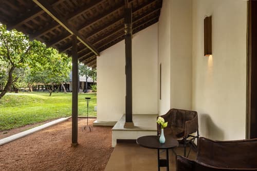 Sigiriya Jungles, Room