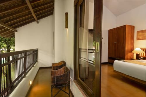 Sigiriya Jungles, Room