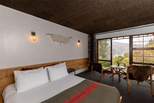 Sherwood Queenstown, Room