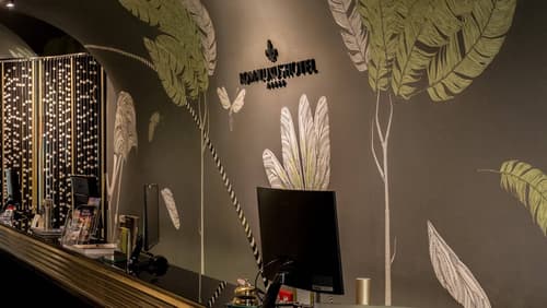 Roma Luxus Hotel, Reception