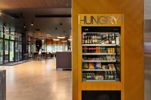 Park Inn by Radisson Riga Valdemara, Lobby