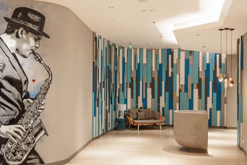 Solia Legian Bali, Reception