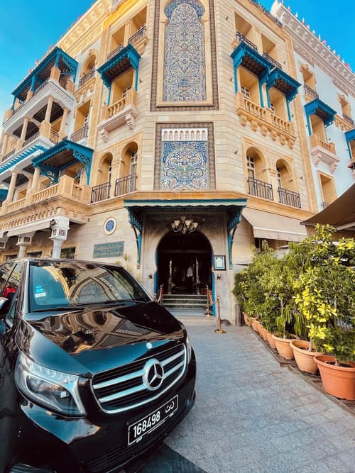 Royal Victoria - Ex British Embassy, Front of property