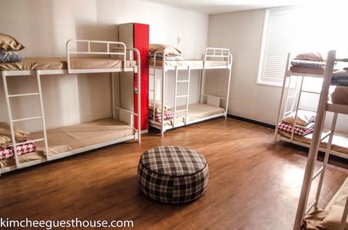 Kimchee Busan Downtown Guesthouse - Hostel, Room