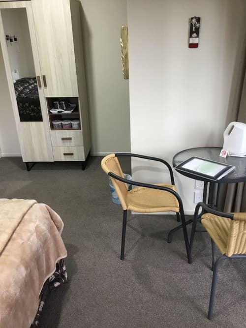 Waitomo Caves Guest Lodge, Room