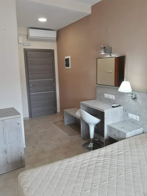 The Santo George Beach Resort, Room