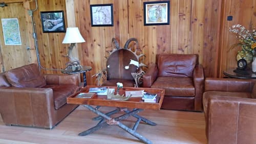 Denali Crow's Nest Cabins, Reception