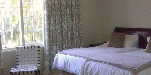 268 On Ridge Guesthouse, Room