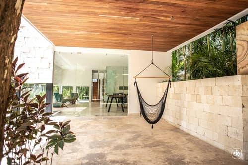 Anah Tulum, Reception