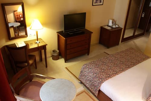 Hôtel Le Consul, Room