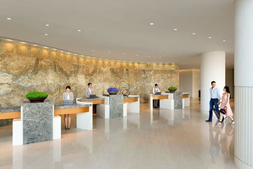 Kerry Hotel Hong Kong by Shangri-la, Reception
