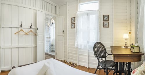 Baan Kachitpan, Room