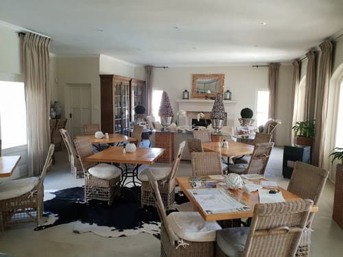 Maison d'Ail, Lobby lounge