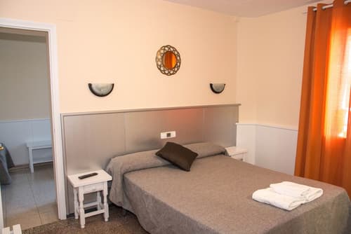 Hostal Emporda, Room