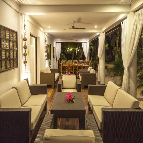 Les Maisons D'itac, Lobby sitting area