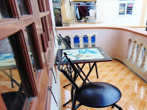 Alex Ha Long Hotel, Room