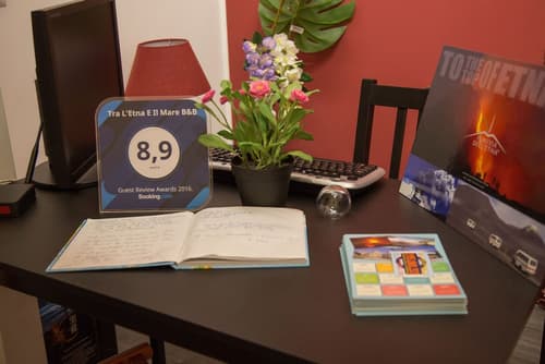 B&B Tra L'Etna e il Mare, Interior entrance