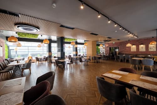 Hotel Avenue, Restaurant