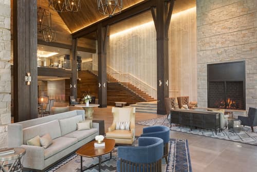 Edgewood Tahoe Resort, Lobby lounge