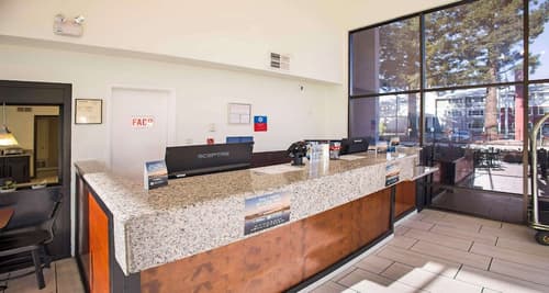 SureStay Plus Hotel by Best Western Sacramento North, Reception